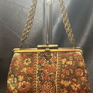 Floral Tapestry Chain Shoulder Bag